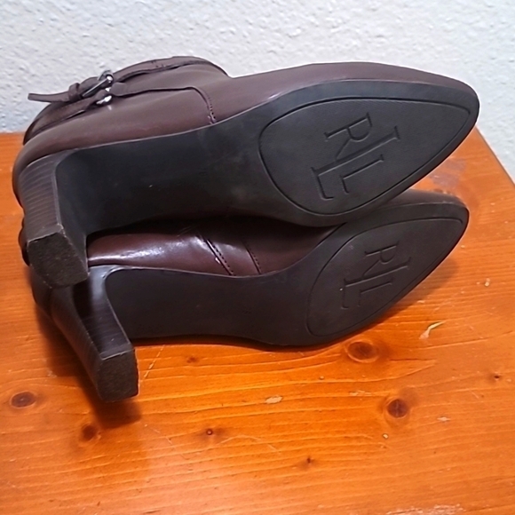 LAUREN RALPH LAUREN WOMEN'S NARA LEATHER  ANKLE  HEEL BOOTS IN BROWN SIZE 7B - Picture 5 of 11